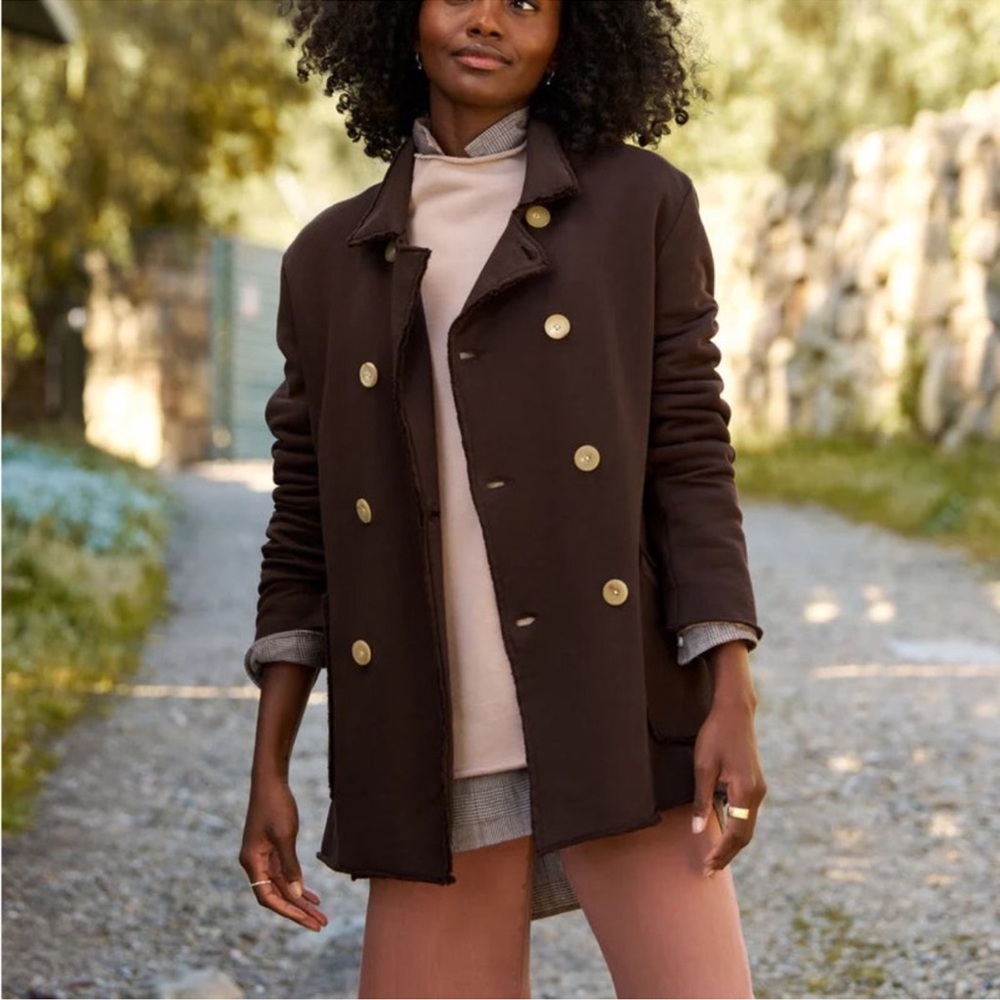 Frank & Eileen BELFAST Oxblood Sold
Out Color
Triple Fleece Blazer,
$289 $388